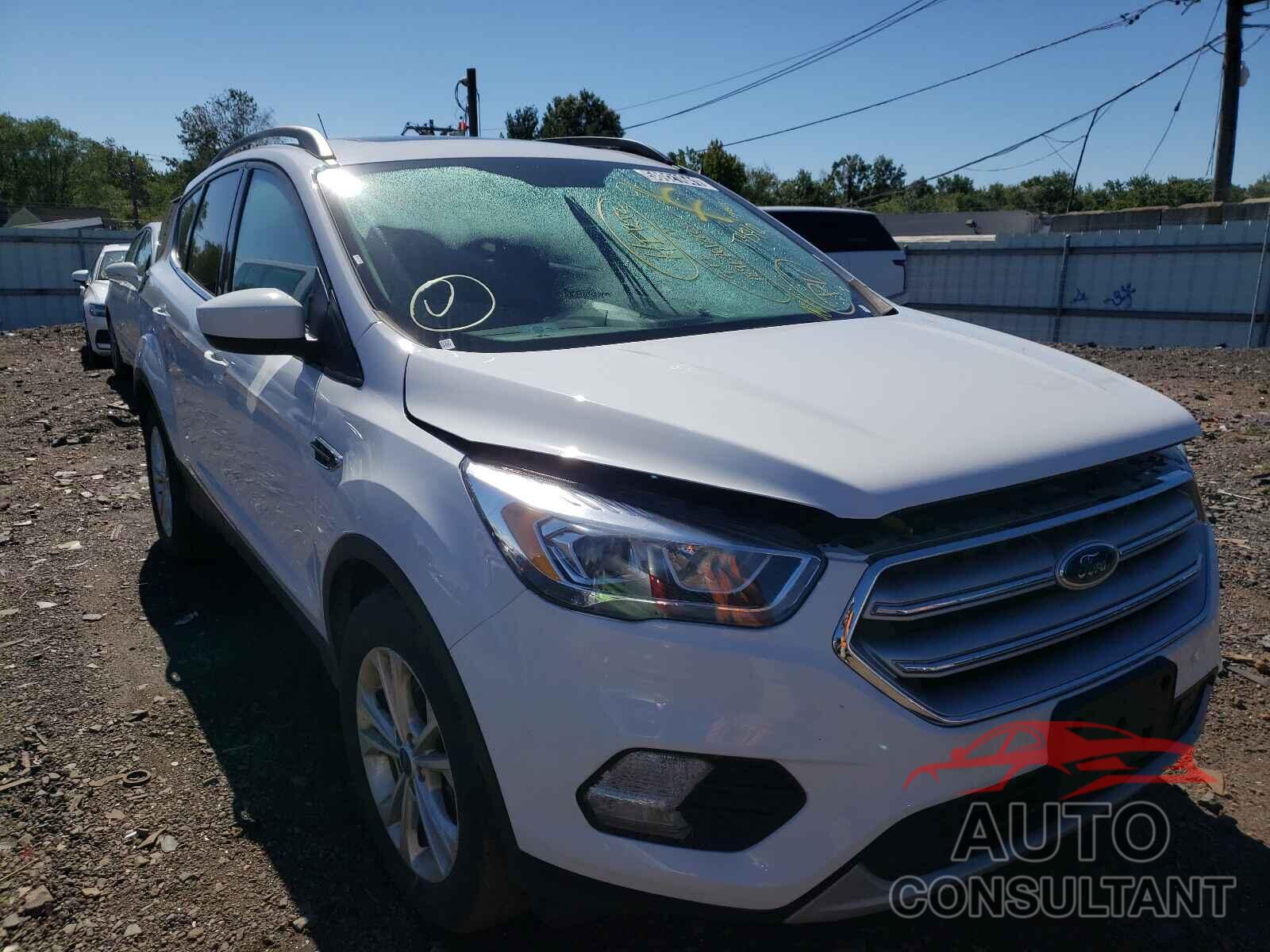 FORD ESCAPE 2018 - 1FMCU9HD0JUB94905