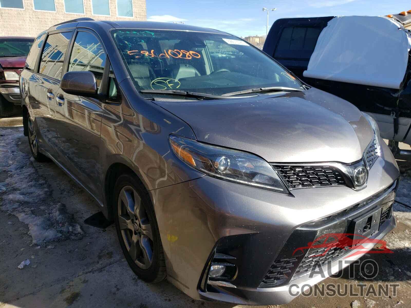 TOYOTA SIENNA 2018 - 5TDXZ3DCXJS942064