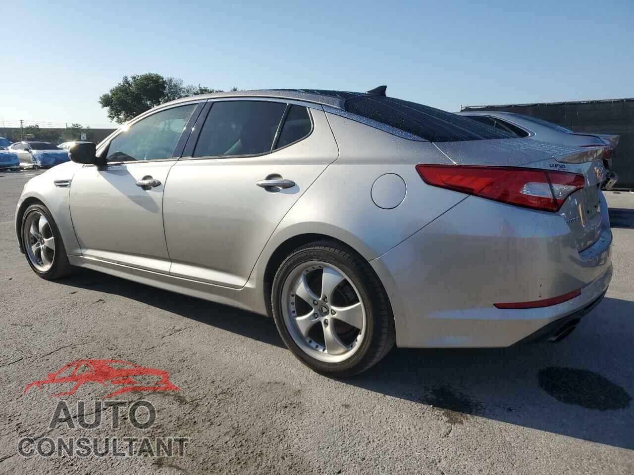KIA OPTIMA 2011 - KNAGR4A67B5113588