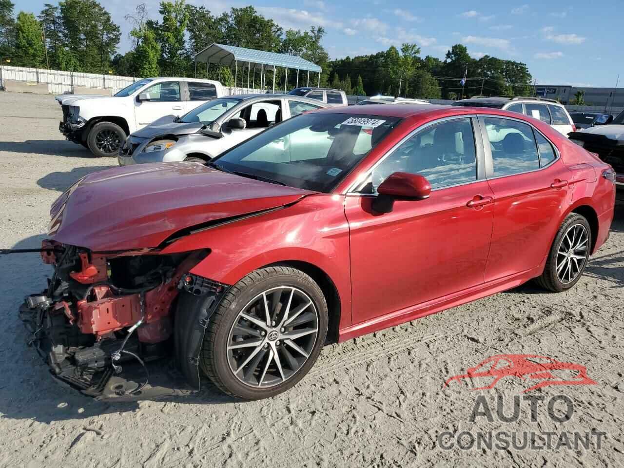 TOYOTA CAMRY 2021 - 4T1G11AK4MU414751