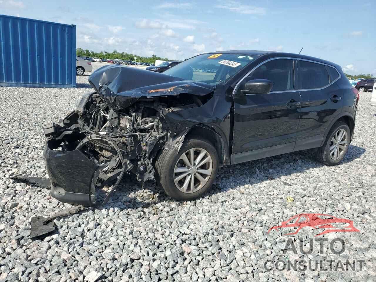 NISSAN ROGUE 2018 - JN1BJ1CP1JW100775