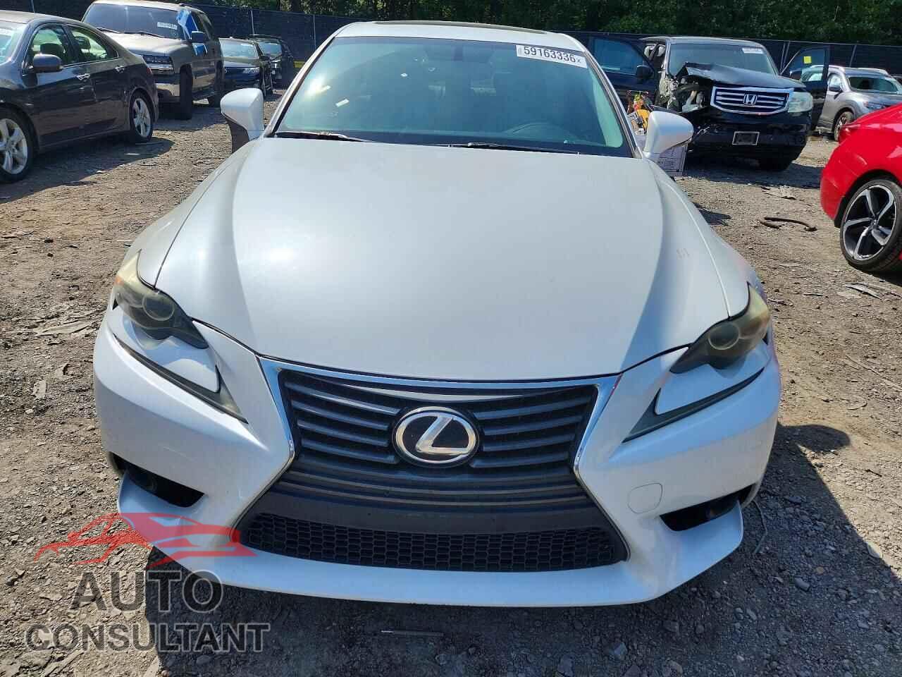 LEXUS IS 2014 - JTHBF1D27E5015564
