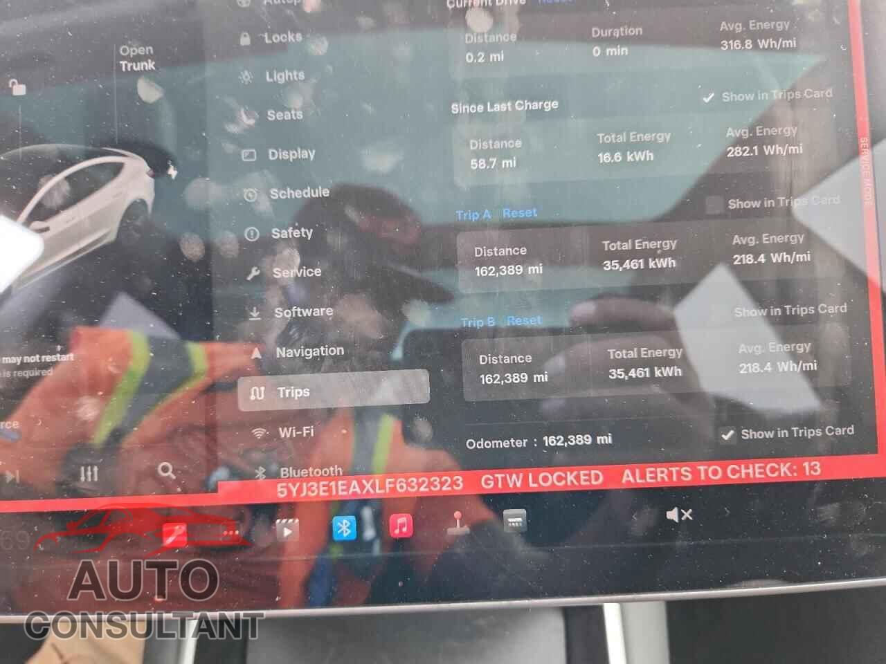 TESLA MODEL 3 2020 - 5YJ3E1EAXLF632323