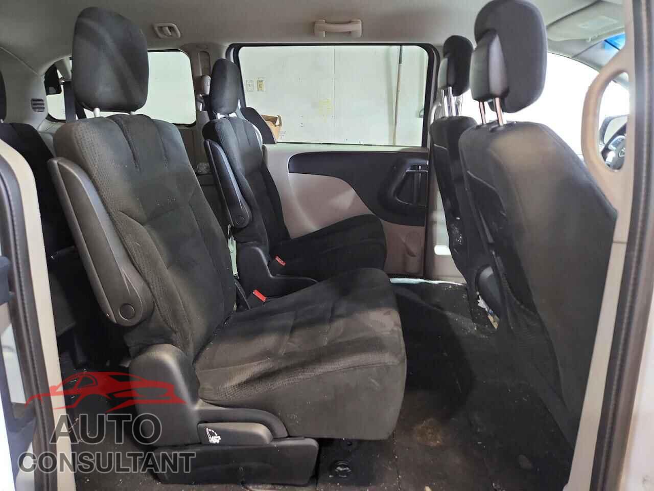 DODGE CARAVAN 2015 - 2C4RDGBG2FR585385