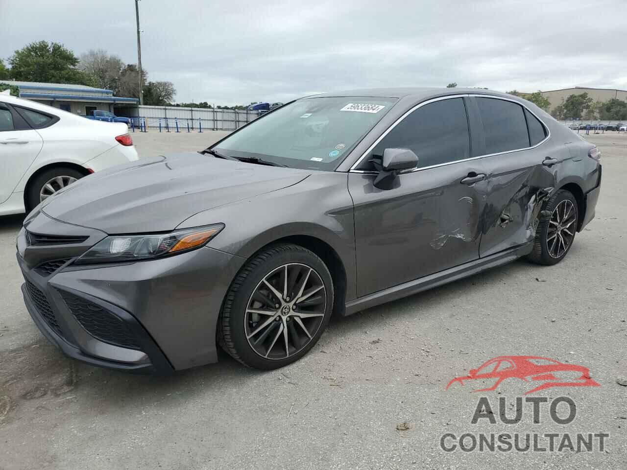 TOYOTA CAMRY 2022 - 4T1G11AK5NU676280
