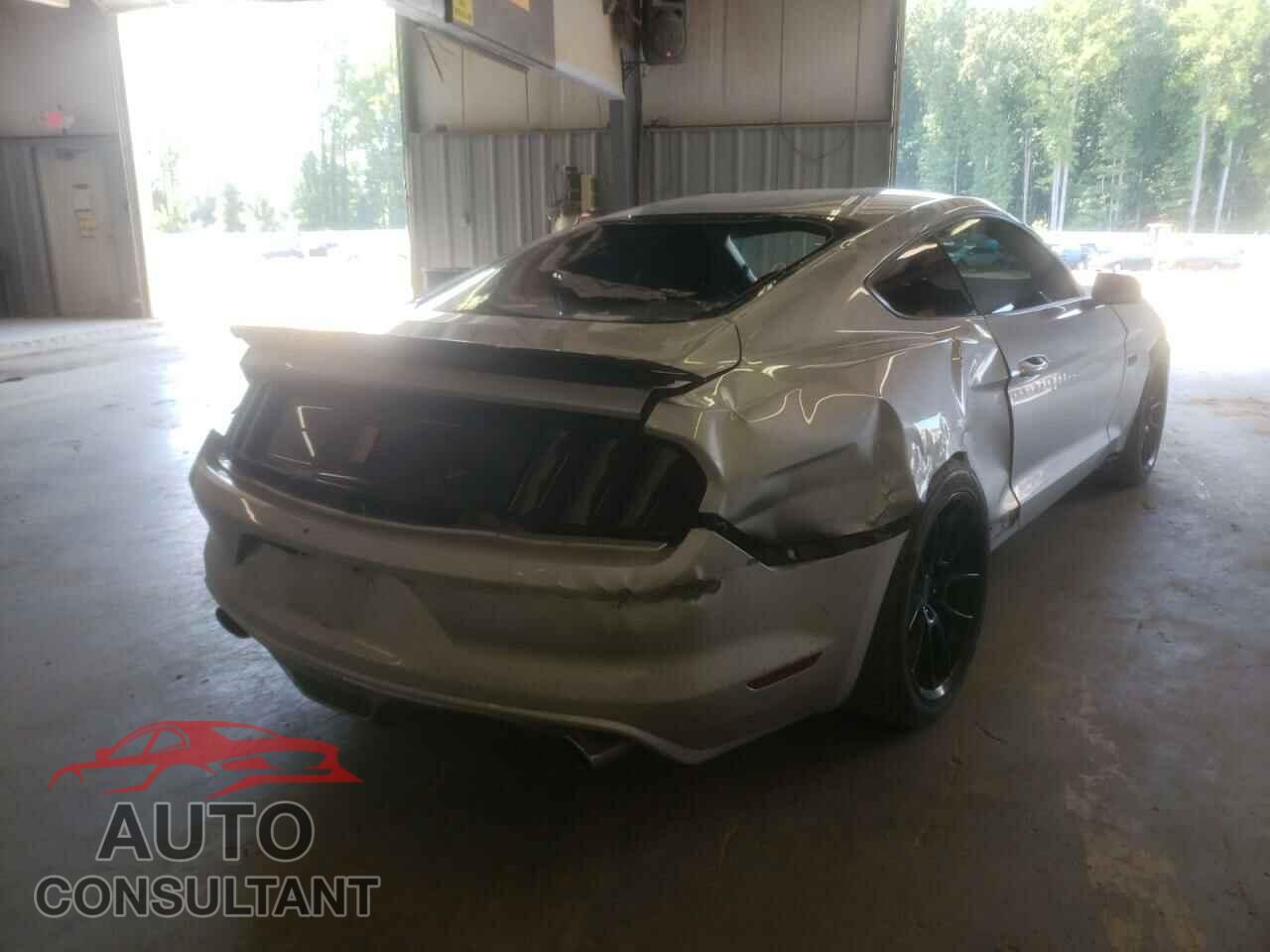 FORD MUSTANG 2017 - 1FA6P8CF8H5270277