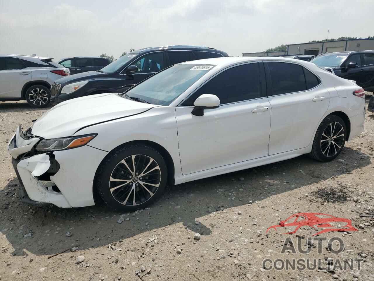 TOYOTA CAMRY 2020 - 4T1G11AK7LU930018