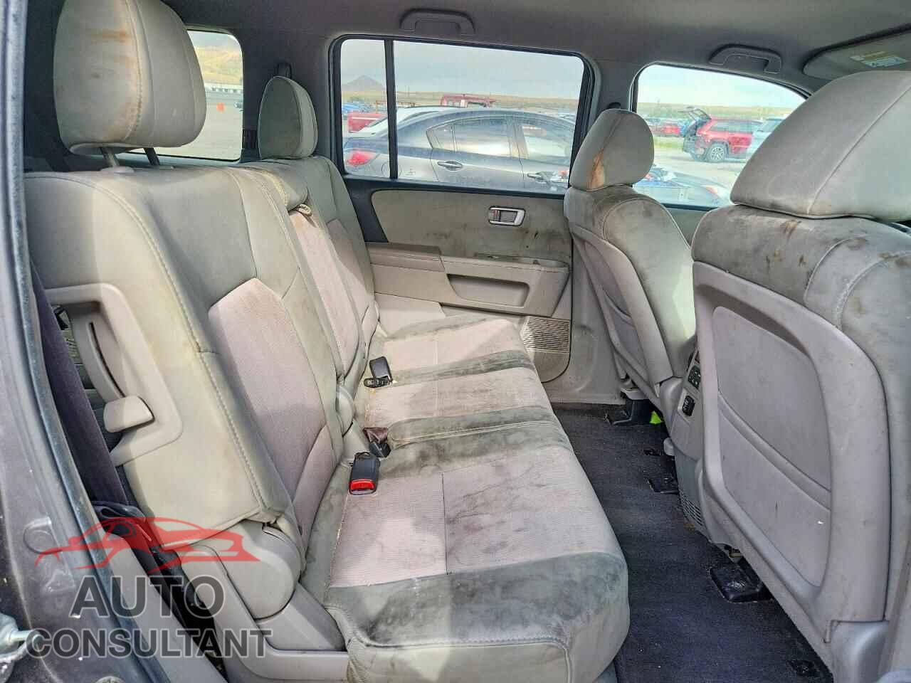 HONDA PILOT 2012 - 5FNYF4H42CB004315
