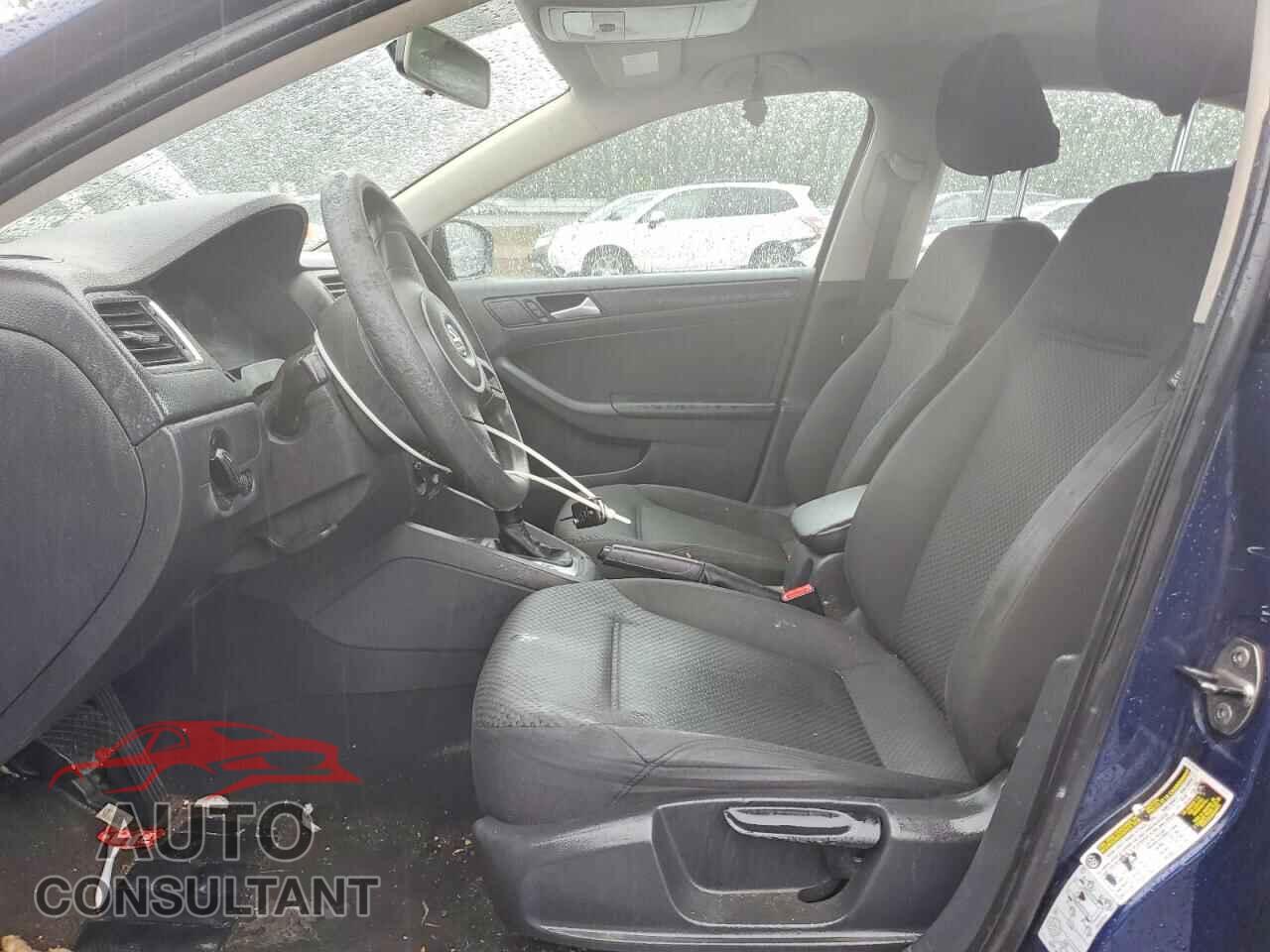 VOLKSWAGEN JETTA BASE 2014 - 3VW2K7AJ4EM391691