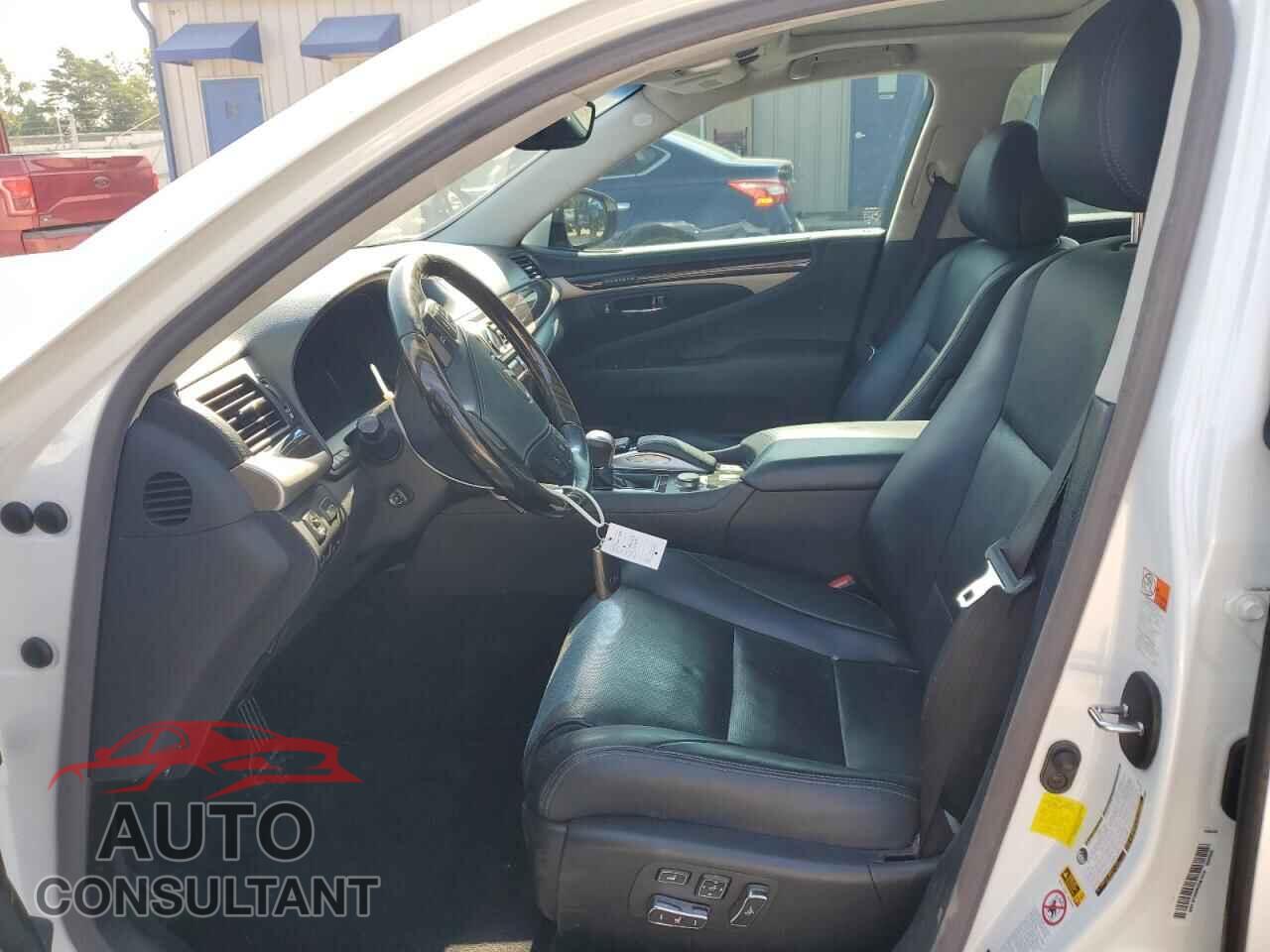 LEXUS LS460 2016 - JTHBL5EF8G5141601