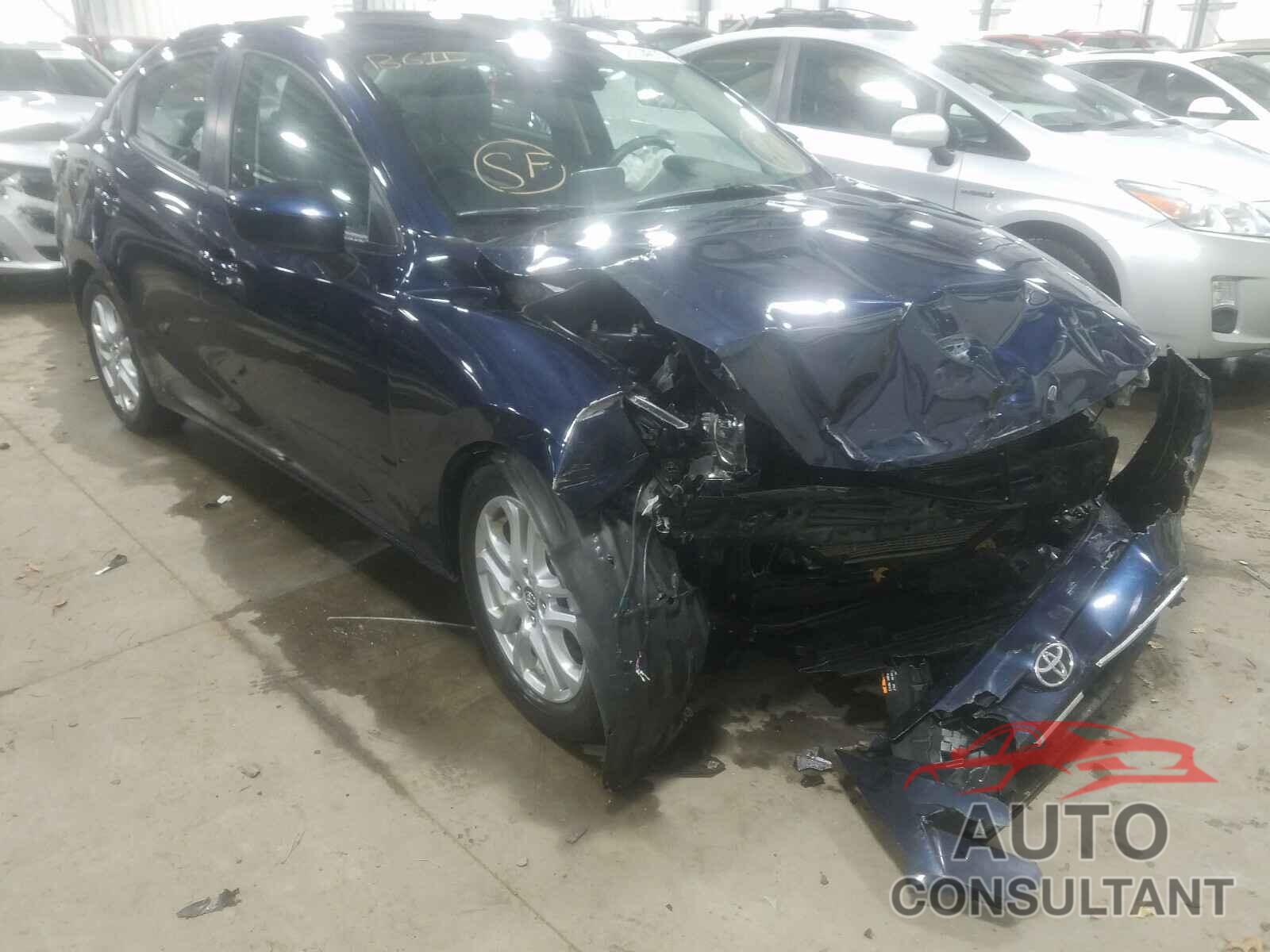 TOYOTA YARIS 2017 - 3MYDLBYV3HY156721