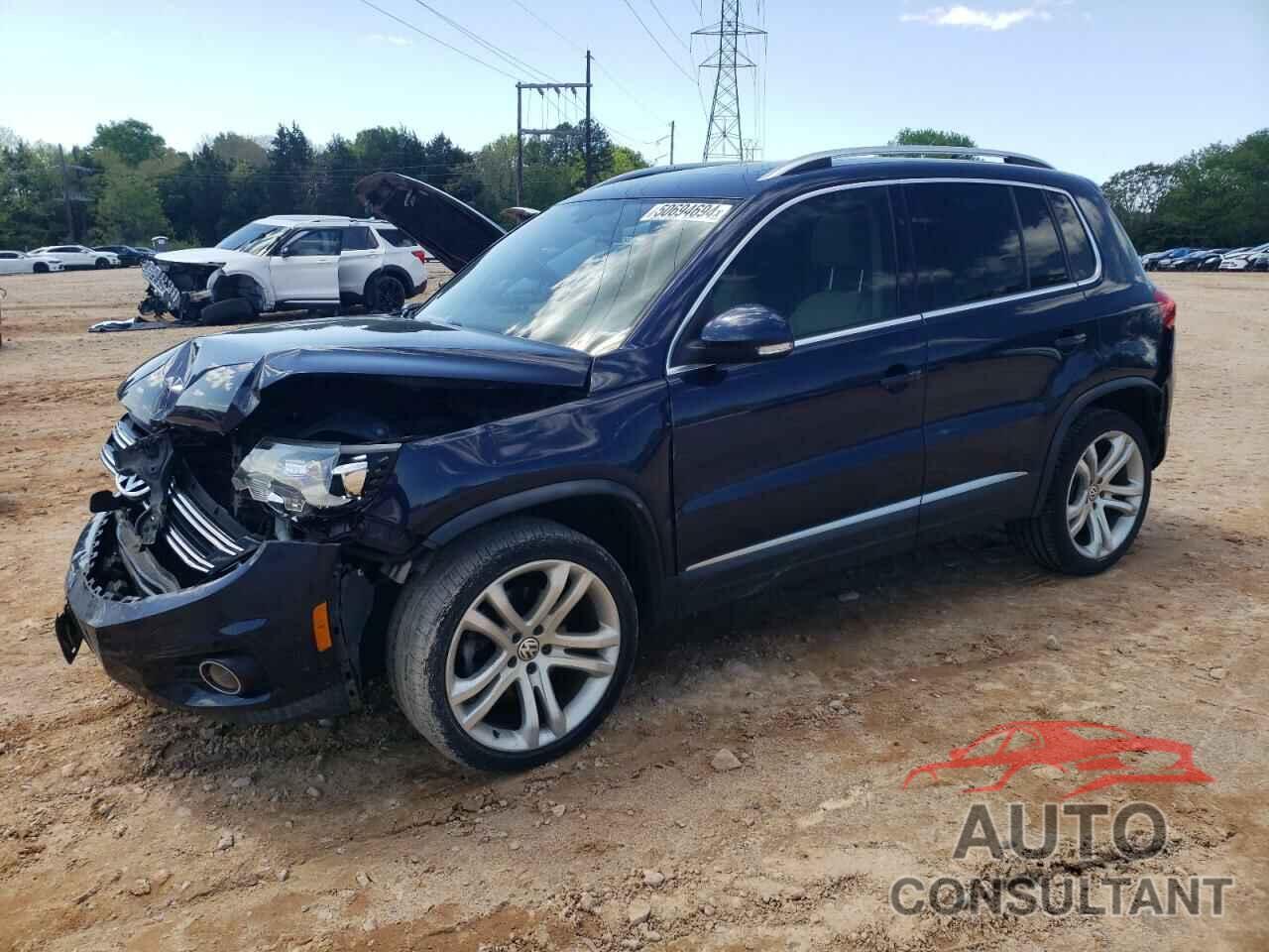 VOLKSWAGEN TIGUAN 2016 - WVGAV7AXXGW543112