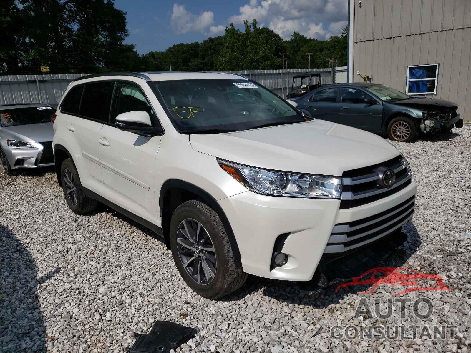 TOYOTA HIGHLANDER 2019 - 5TDJZRFH9KS601306