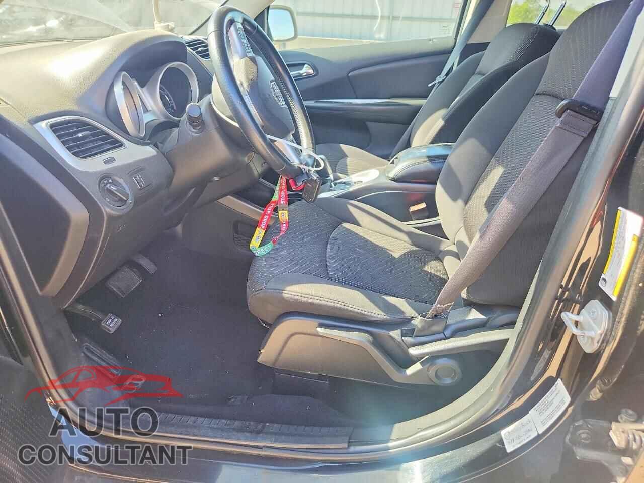 DODGE JOURNEY 2015 - 3C4PDCAB3FT525540