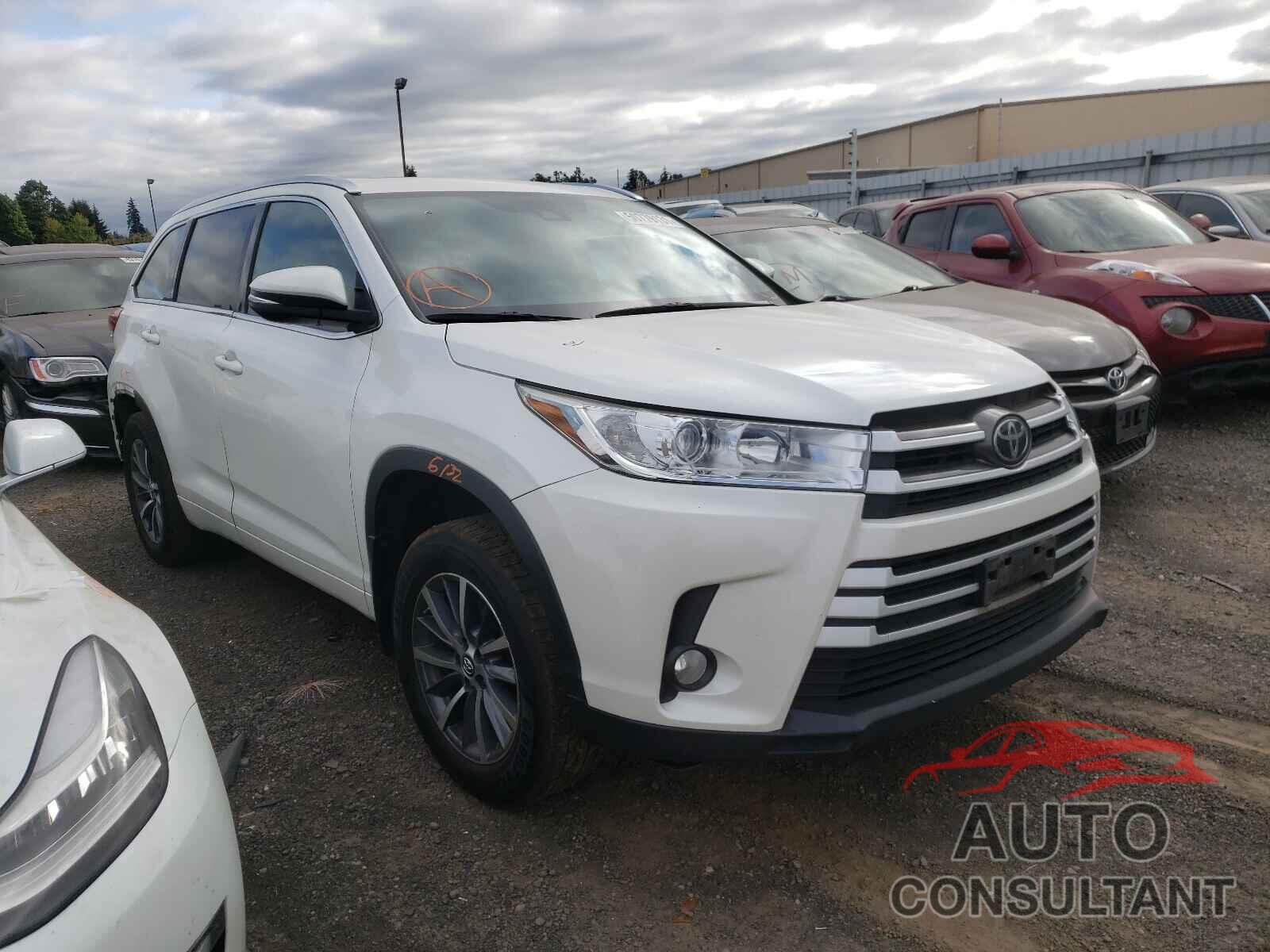 TOYOTA HIGHLANDER 2017 - 5TDJZRFH3HS368743