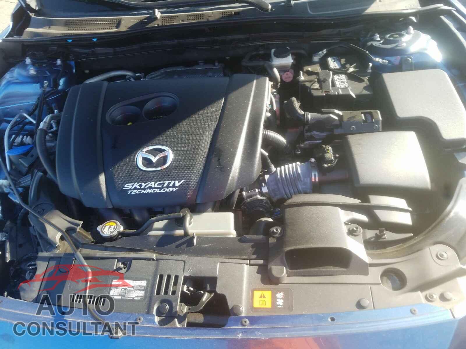 MAZDA 3 2017 - 3MZBN1V78HM140826