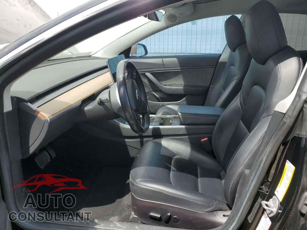TESLA MODEL 3 2018 - 5YJ3E1EA1JF025448