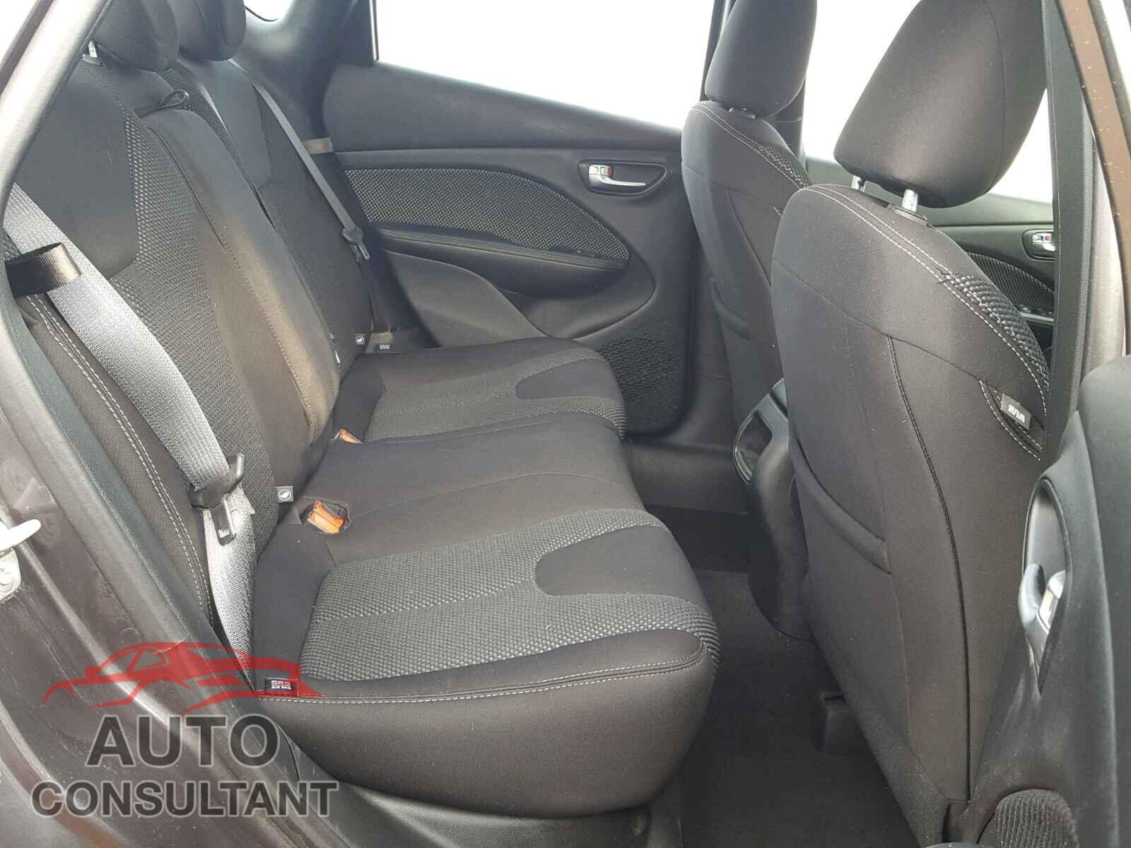 DODGE DART 2015 - 1C3CDFBB2FD319974