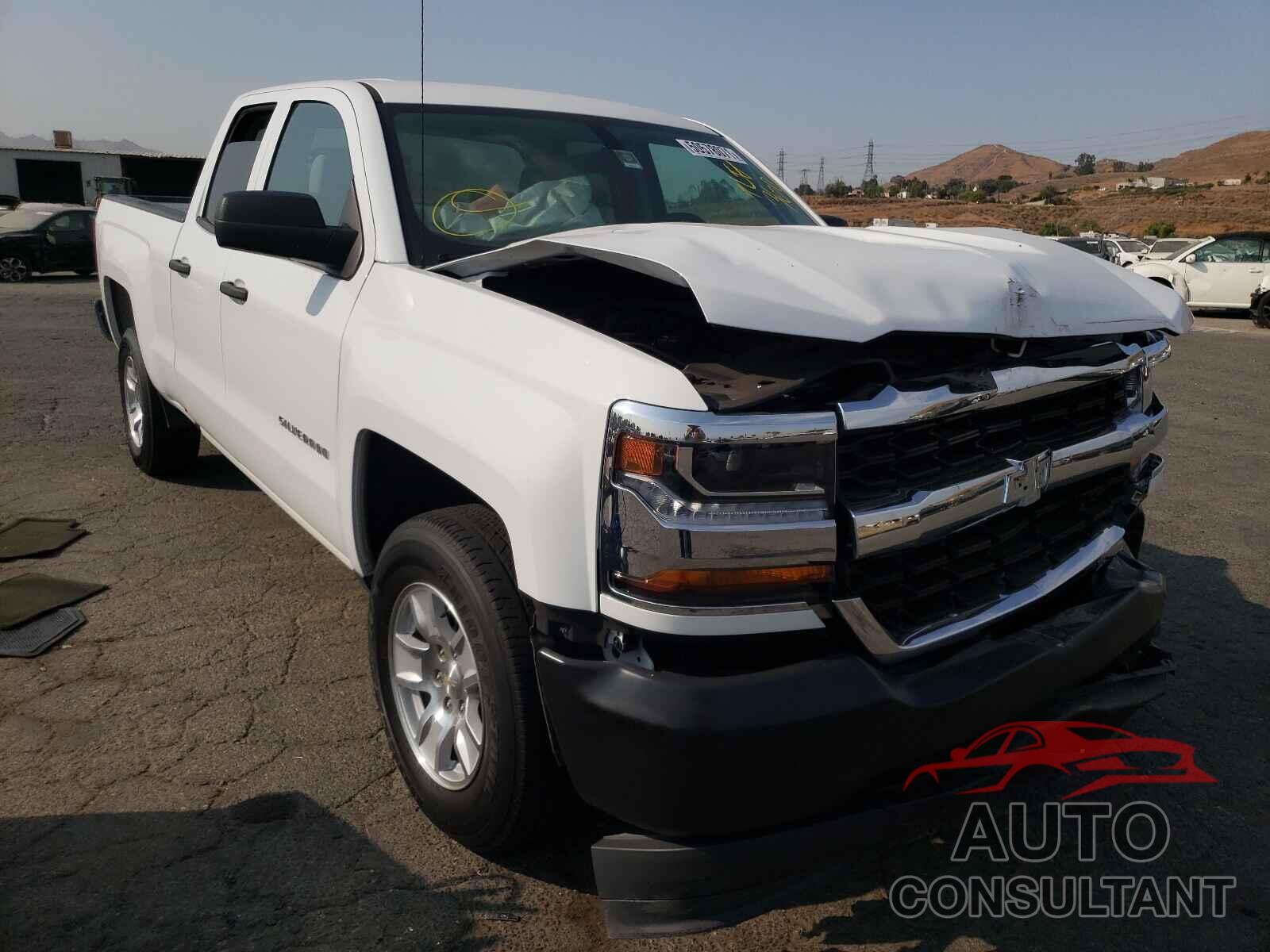 CHEVROLET SILVERADO 2018 - 1GCRCNEH3JZ333459