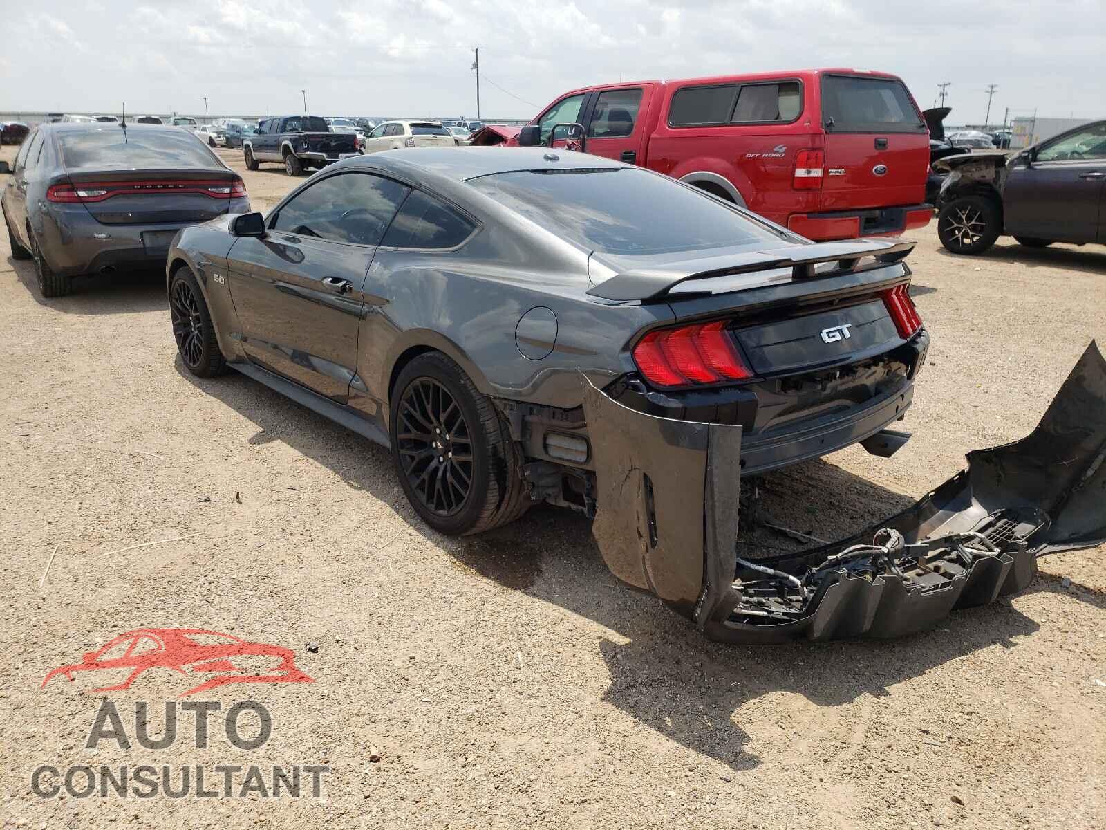 FORD MUSTANG 2018 - 1FA6P8CF6J5114020