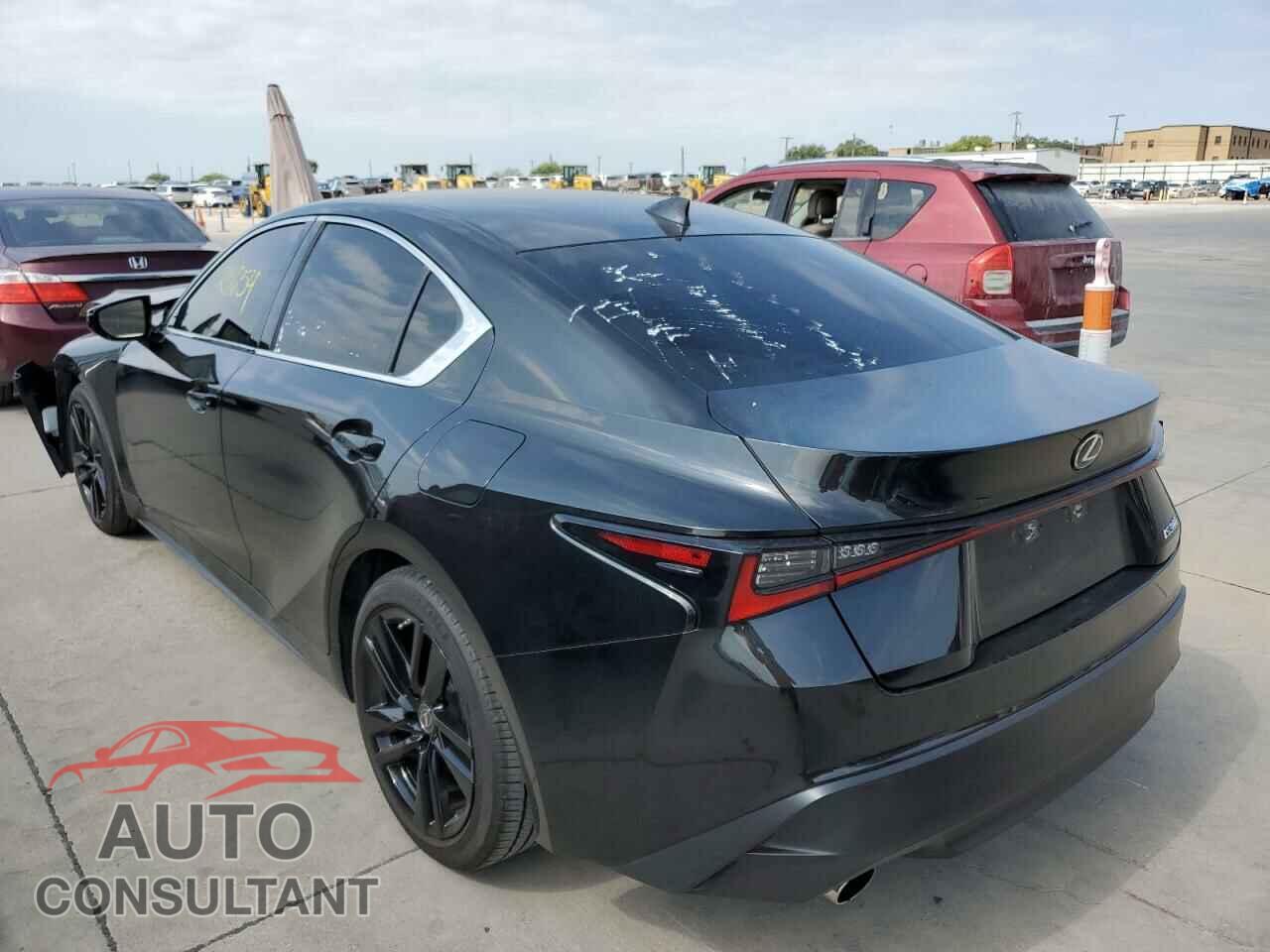 LEXUS IS 2021 - JTHAA1D2XM5110869