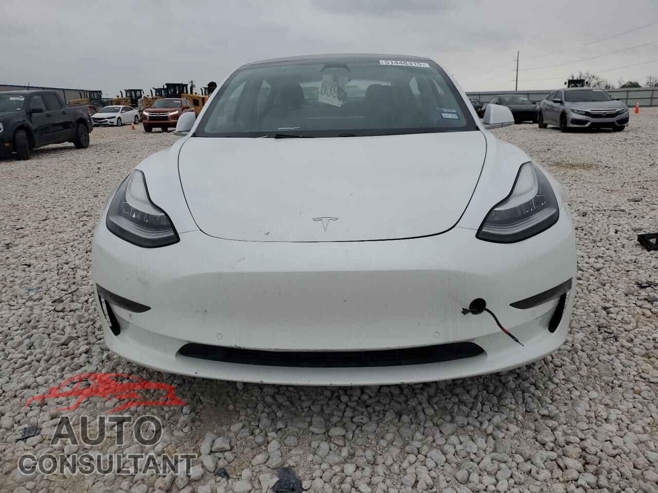 TESLA MODEL 3 2020 - 5YJ3E1EA5LF645111