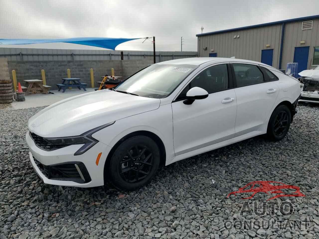 KIA K5 2025 - KNAG24J77S5325372