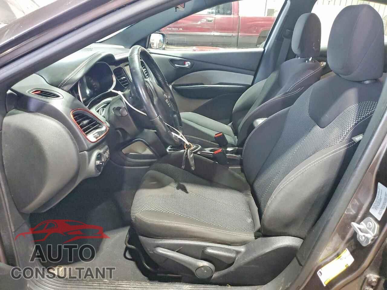 DODGE DART 2015 - 1C3CDFBB0FD165247