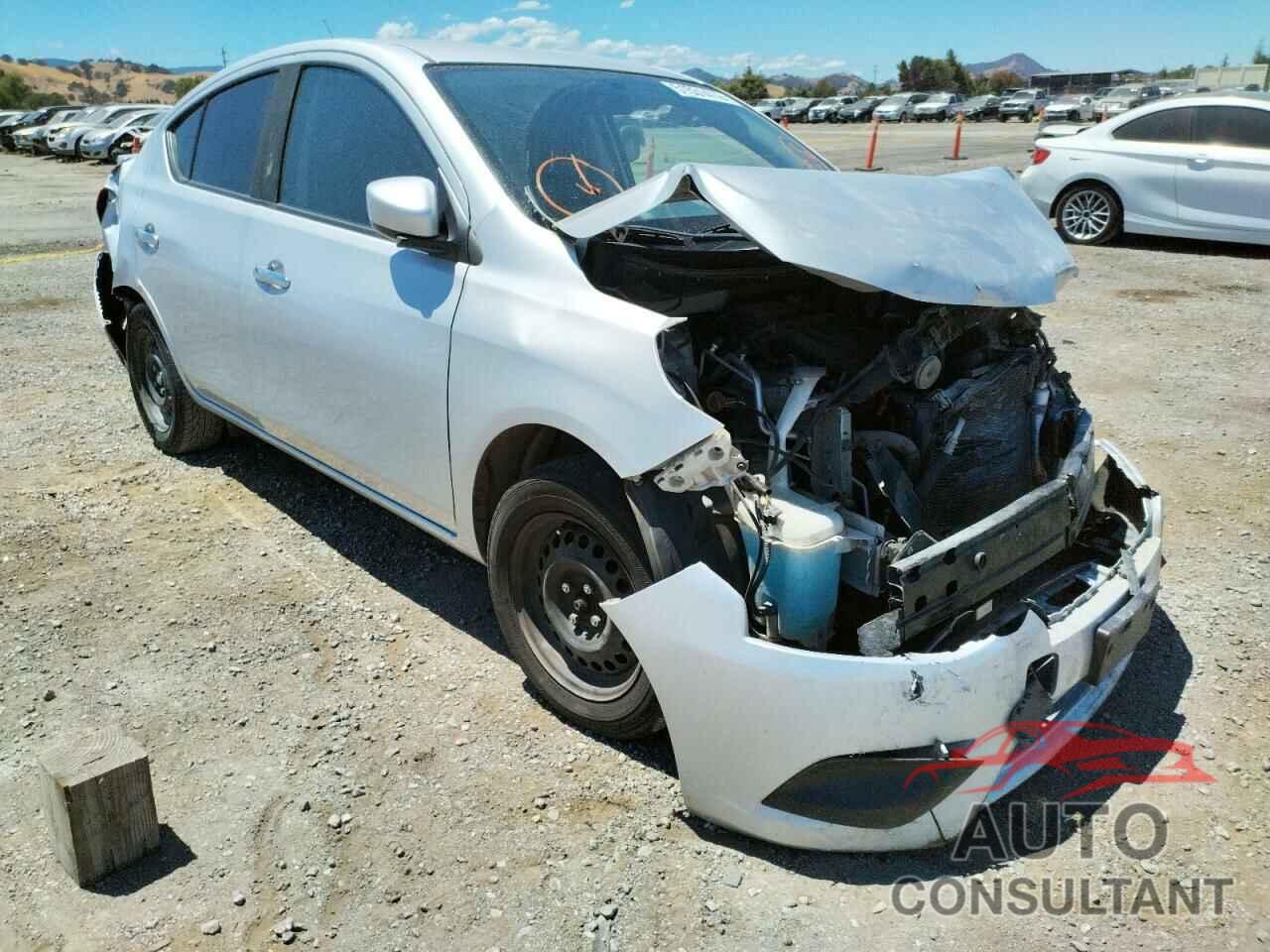 NISSAN VERSA 2017 - 3N1CN7AP3HK444693