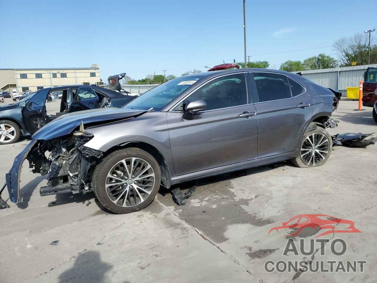 TOYOTA CAMRY 2020 - 4T1G11AK5LU932592