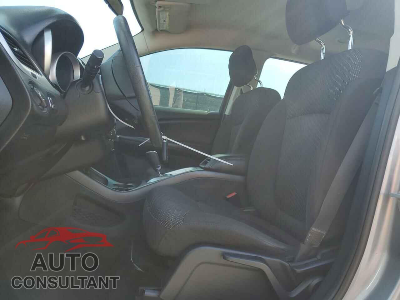 DODGE JOURNEY 2015 - 3C4PDCAB7FT700193