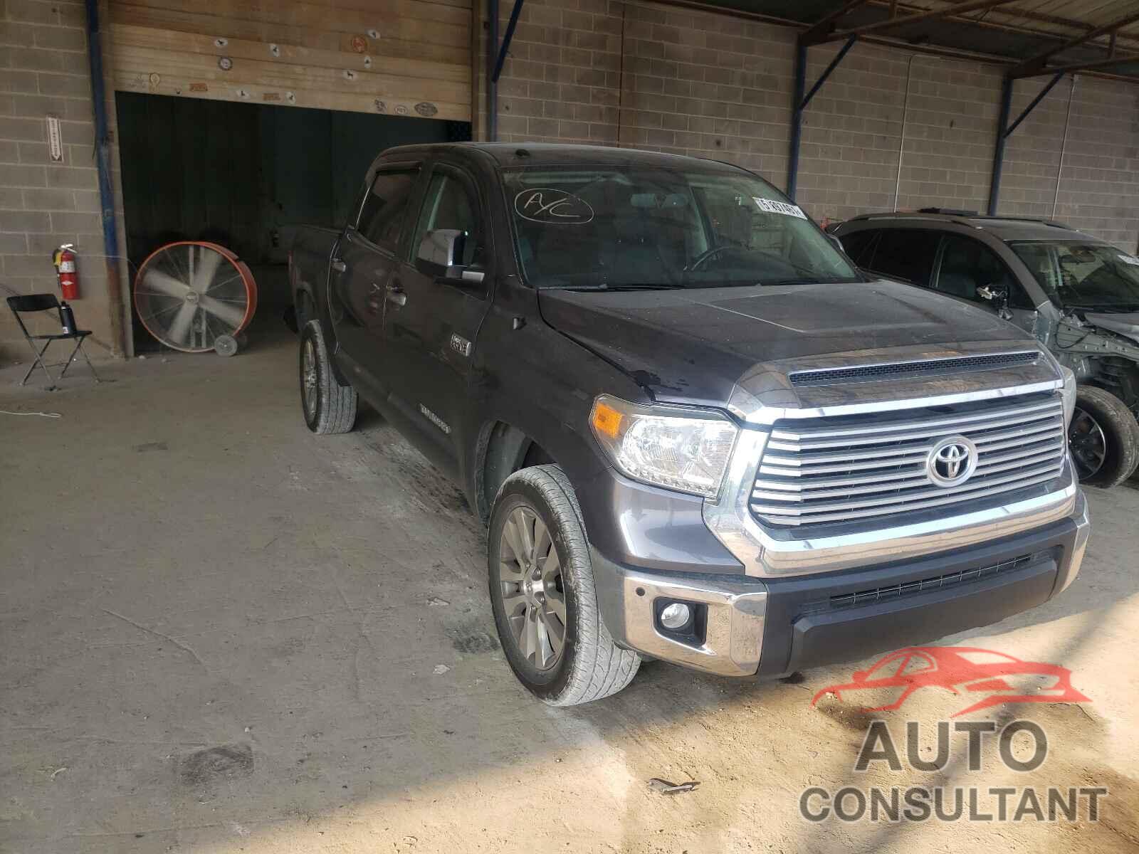 TOYOTA TUNDRA 2017 - 5TFHW5F14HX649379