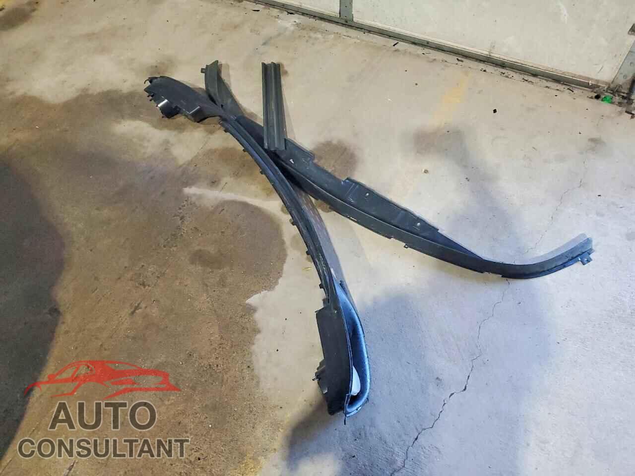 DODGE CARAVAN 2017 - 2C4RDGCG9HR828286