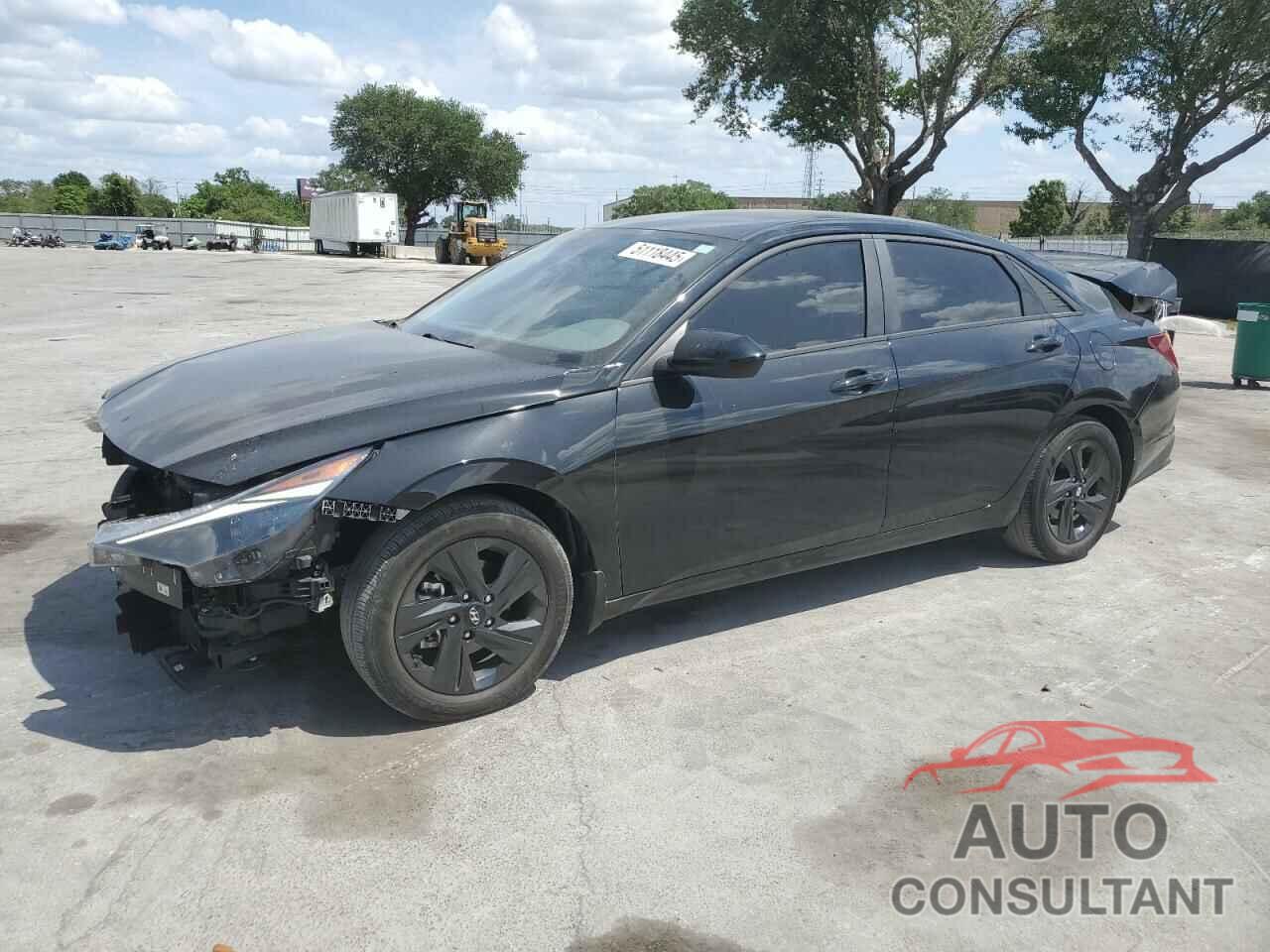 HYUNDAI ELANTRA 2023 - KMHLM4AG6PU531030