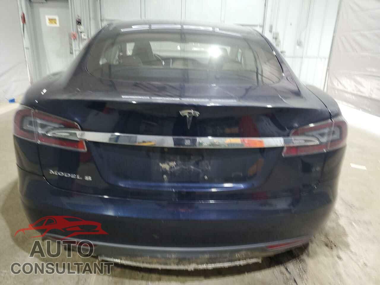 TESLA MODEL S 2013 - 5YJSA1DP3DFP04820