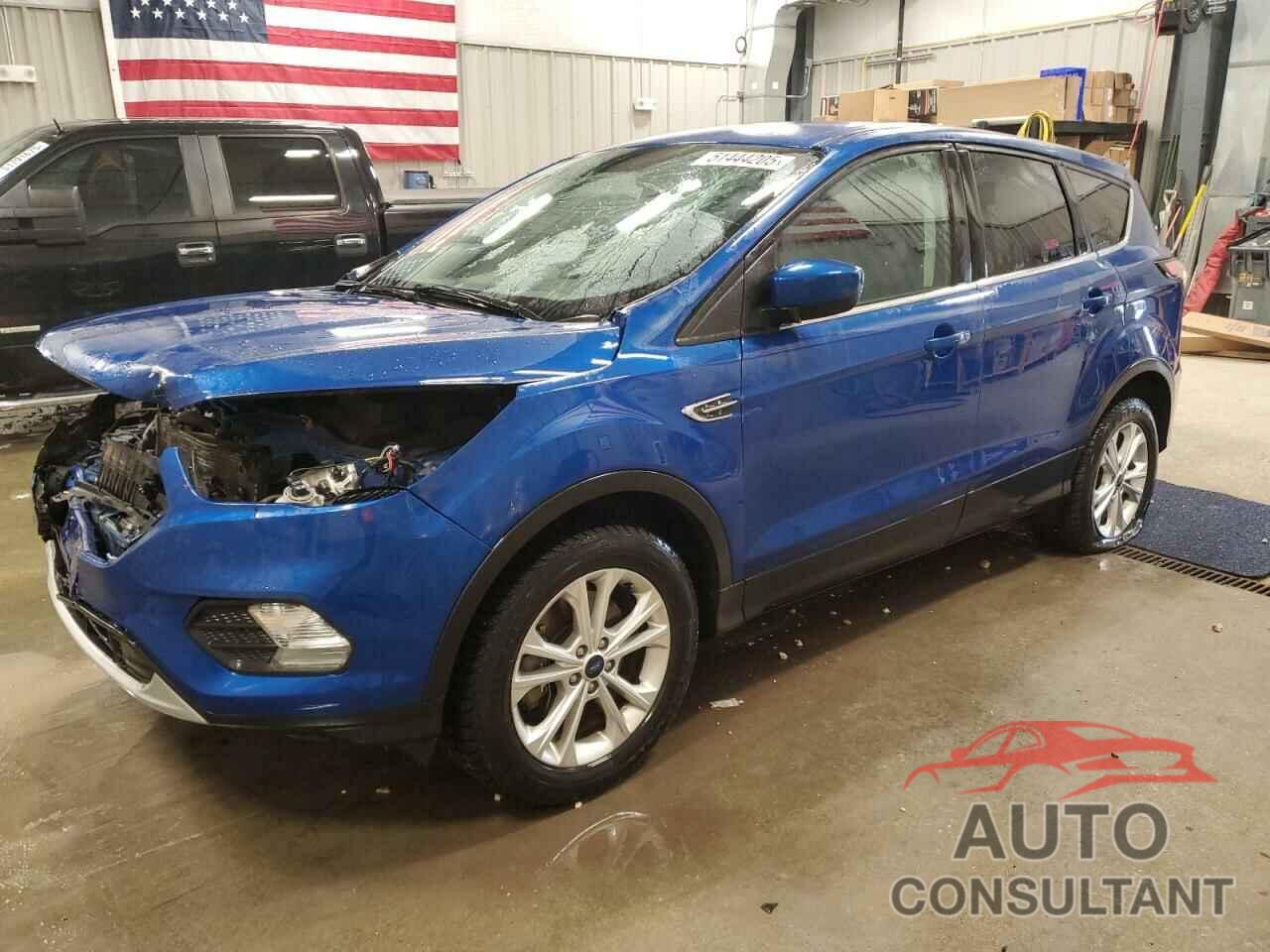 FORD ESCAPE 2017 - 1FMCU9GD1HUB78854