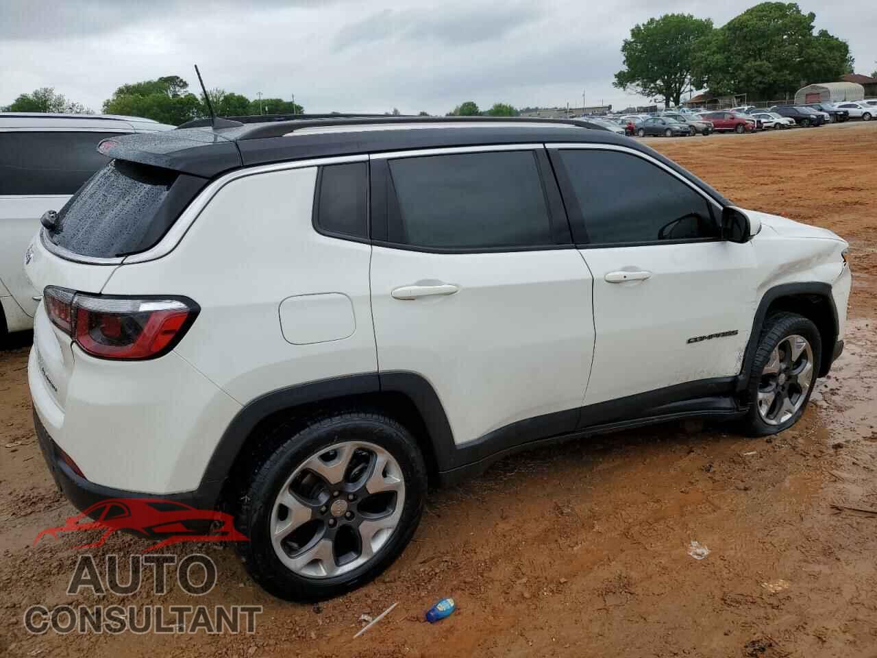 JEEP COMPASS 2018 - 3C4NJDCB2JT481106