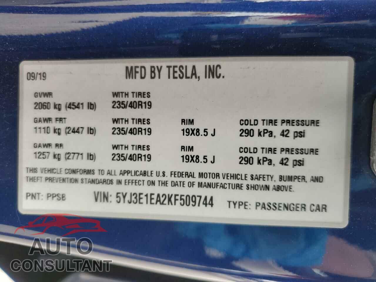 TESLA MODEL 3 2019 - 5YJ3E1EA2KF509744