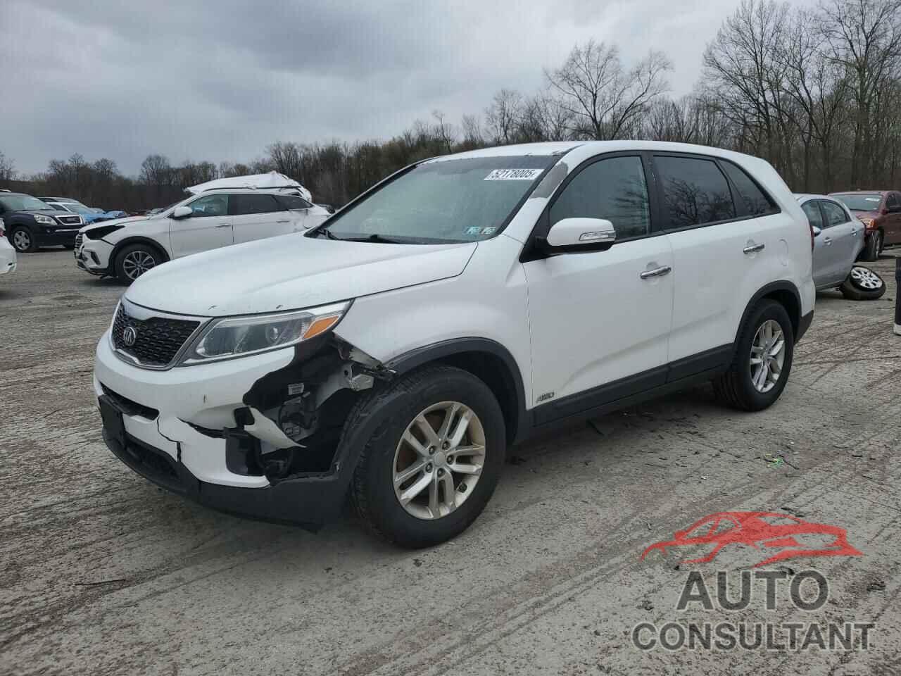 KIA SORENTO 2015 - 5XYKTCA68FG595090