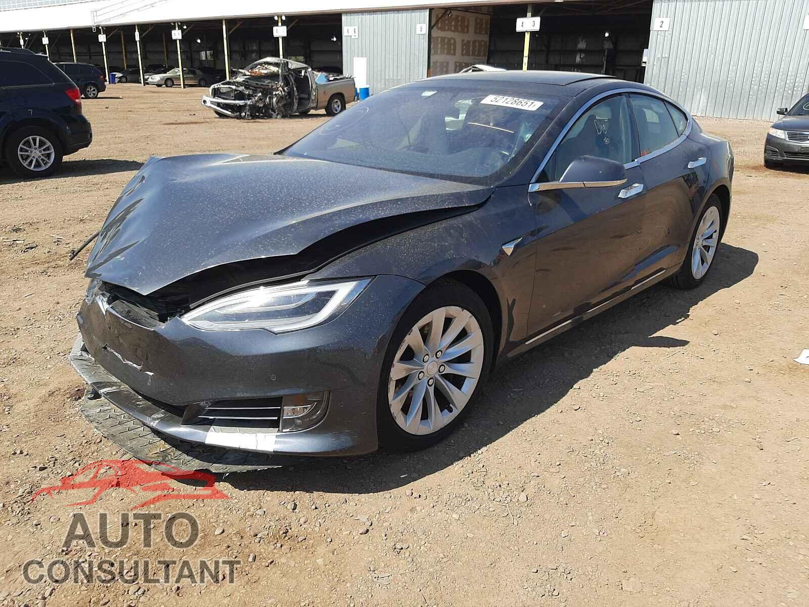 TESLA MODEL S 2017 - 5YJSA1E10HF176816