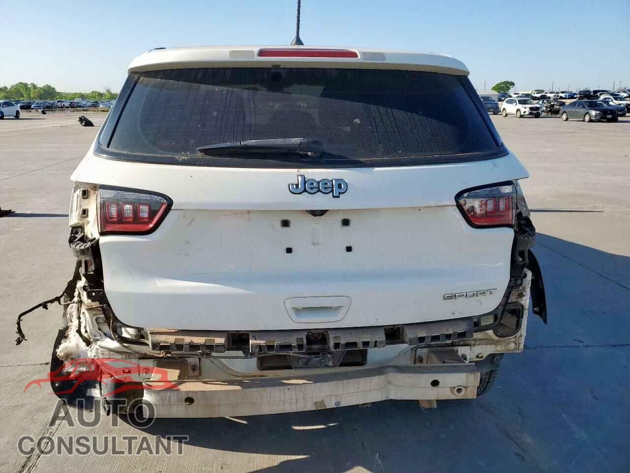 JEEP COMPASS 2017 - 3C4NJCAB0HT661093