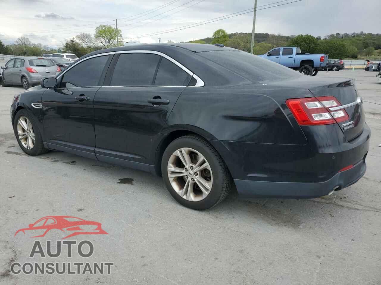 FORD TAURUS 2015 - 1FAHP2E92FG168293