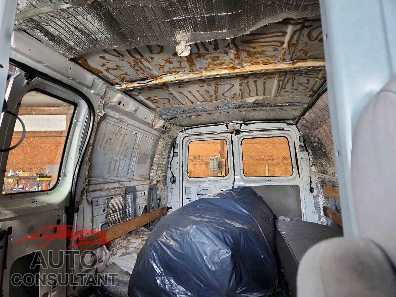 FORD ECONOLINE 2011 - 1FTNE2EW6BDA56696