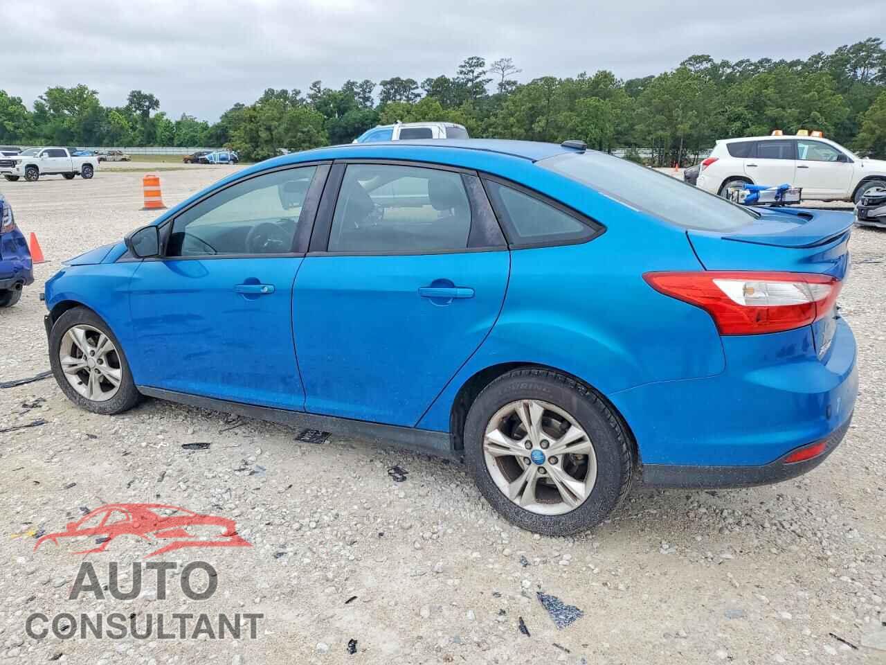 FORD FOCUS 2012 - 1FAHP3F26CL294425