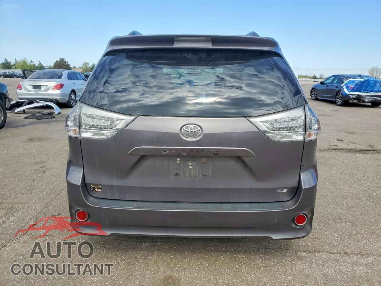 TOYOTA SIENNA 2013 - 5TDXK3DC8DS333760