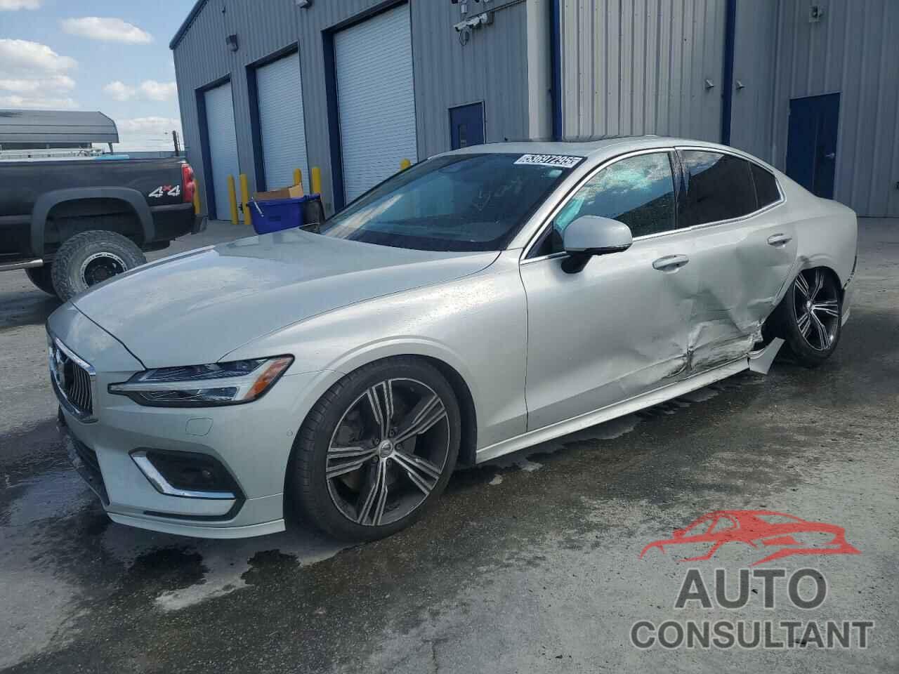 VOLVO S60 2019 - 7JRA22TL7KG004039