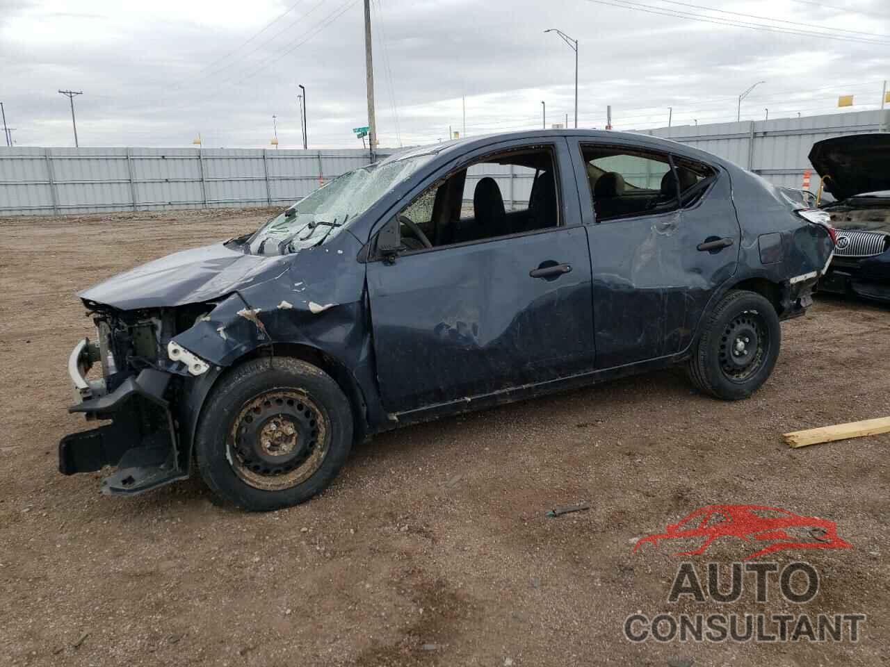 NISSAN VERSA 2017 - 3N1CN7AP8HL879932