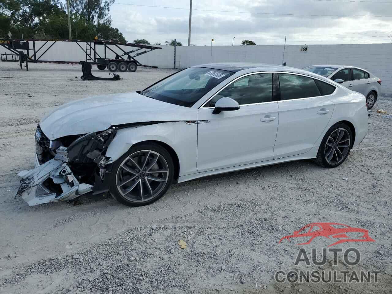 AUDI A5 2024 - WAUDACF50RA078883
