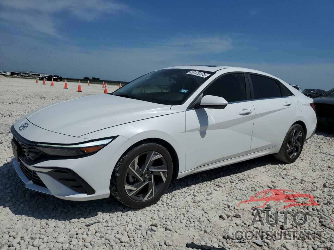 HYUNDAI ELANTRA 2024 - KMHLS4DG8RU650637