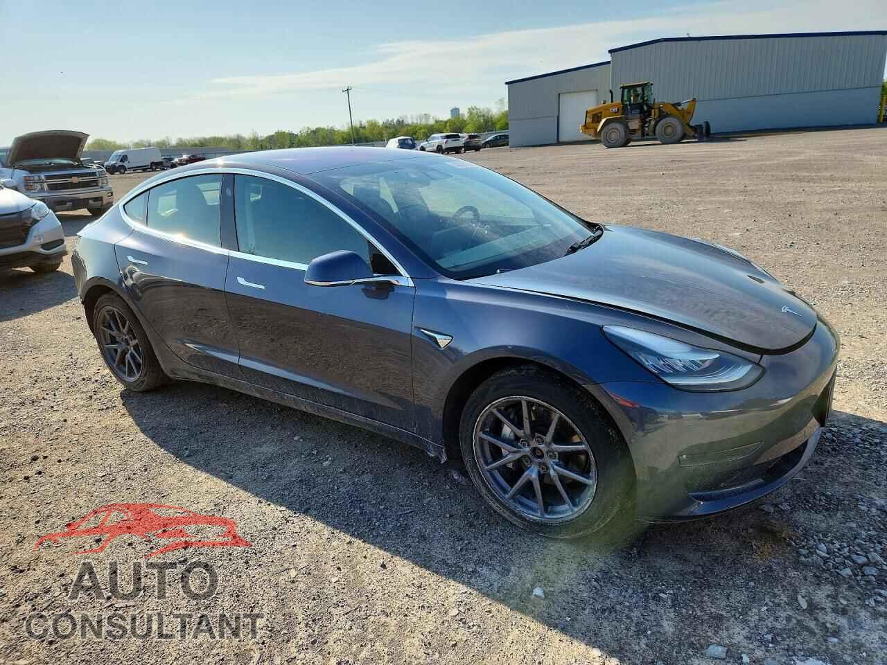 TESLA MODEL 3 2018 - 5YJ3E1EB0JF128482